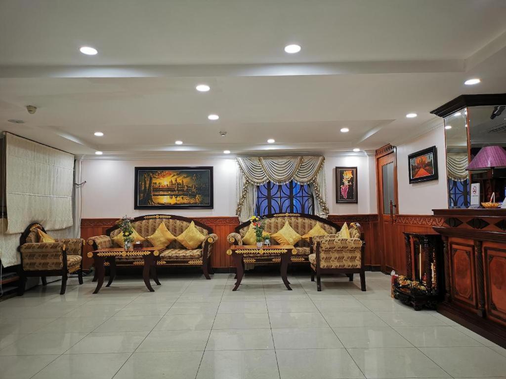 Jun Yue Hotel Phnom Penh Luaran gambar