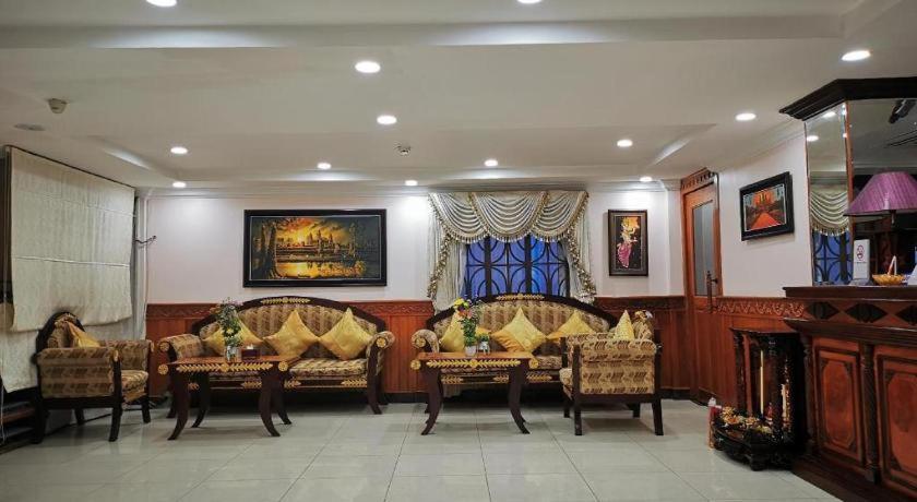 Jun Yue Hotel Phnom Penh Luaran gambar