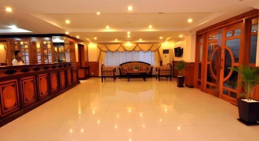 Jun Yue Hotel Phnom Penh Luaran gambar