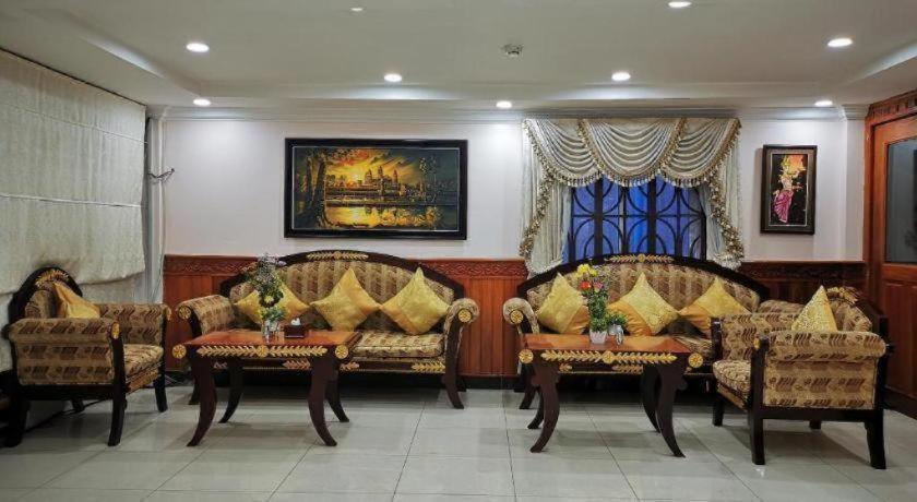 Jun Yue Hotel Phnom Penh Luaran gambar